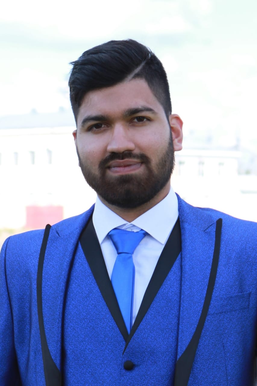 About us 3 Ceylon diary travels owner and guide